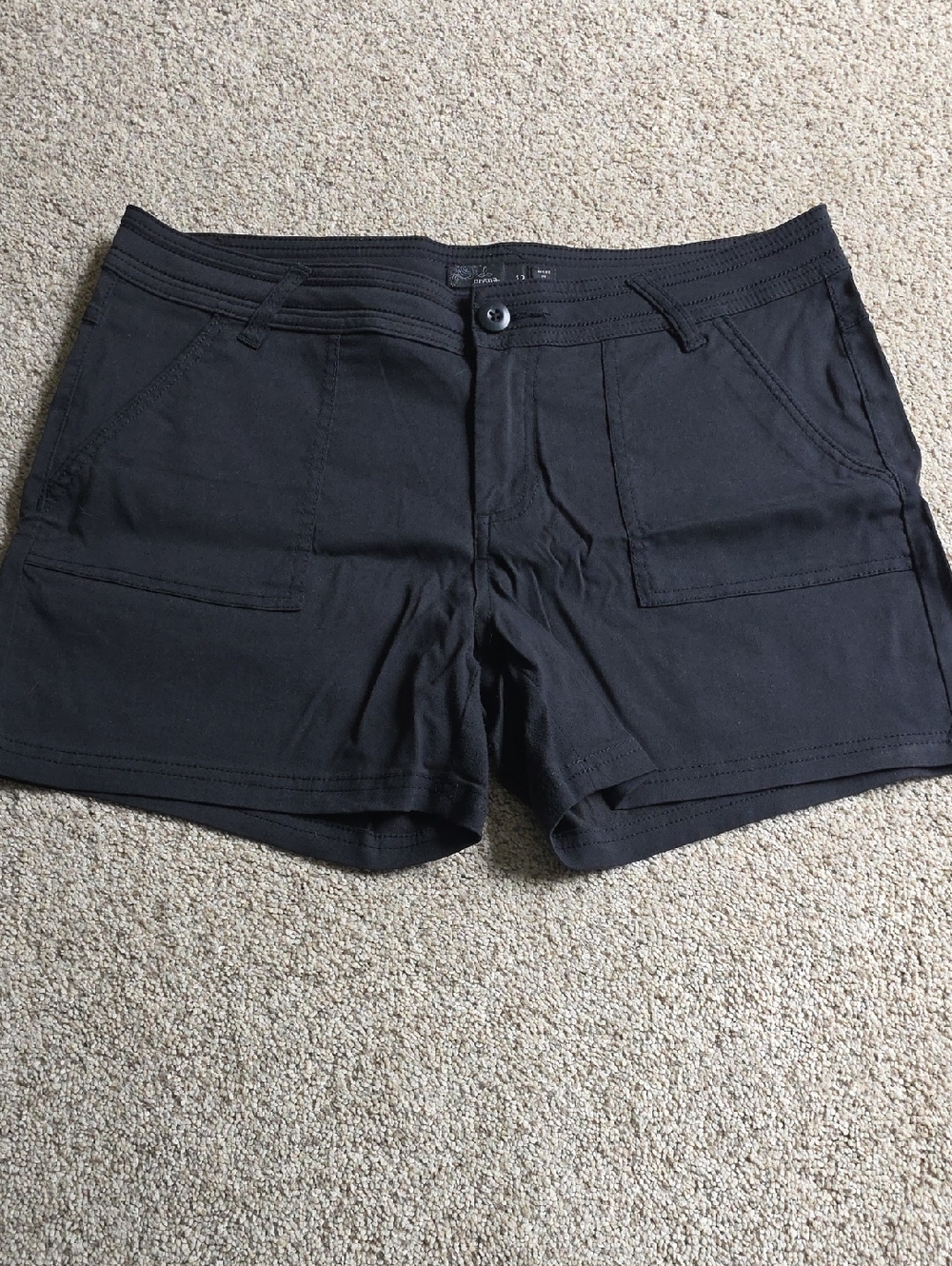 Prana Black Women's Stretch Bermuda Shorts
